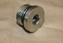 -8 ORB  Steel  Plug - AN8 with O-Ring  plated  USA